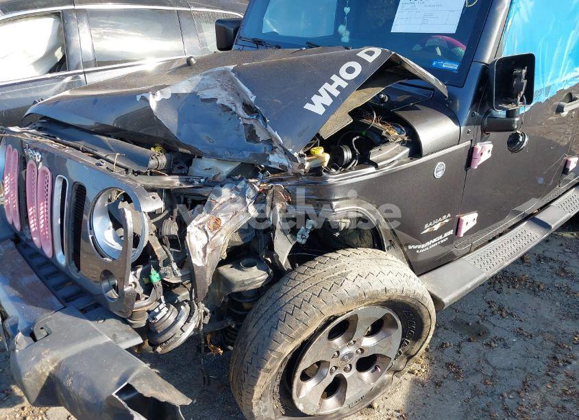 Photo 16 of 2017 Jeep Wrangler UNLIMITED SAHARA 4X4 (VIN 1C4BJWEG3HL567733)