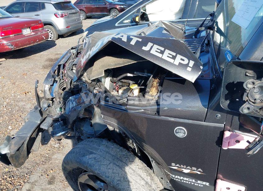 Photo 19 of 2017 Jeep Wrangler UNLIMITED SAHARA 4X4 (VIN 1C4BJWEG3HL567733)