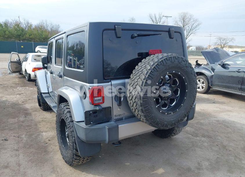 Photo 3 of 2017 Jeep Wrangler UNLIMITED SAHARA (VIN 1C4BJWEG3HL653947)