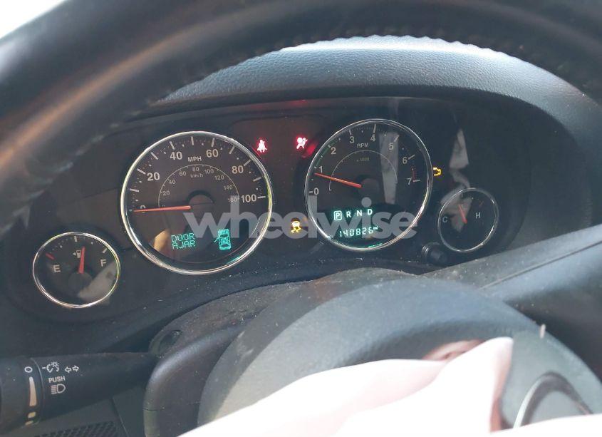 Photo 7 of 2018 Jeep Wrangler JK UNLIMITED SAHARA 4X4 (VIN 1C4BJWEG3JL832012)