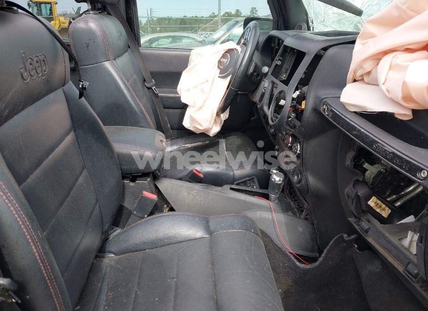 Photo 5 of 2012 Jeep Wrangler UNLIMITED SAHARA (VIN 1C4BJWEG4CL255218)