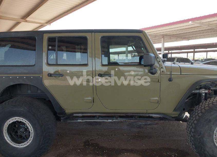 Photo 12 of 2013 Jeep Wrangler UNLIMITED SAHARA (VIN 1C4BJWEG4DL576337)
