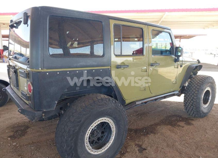 Photo 4 of 2013 Jeep Wrangler UNLIMITED SAHARA (VIN 1C4BJWEG4DL576337)