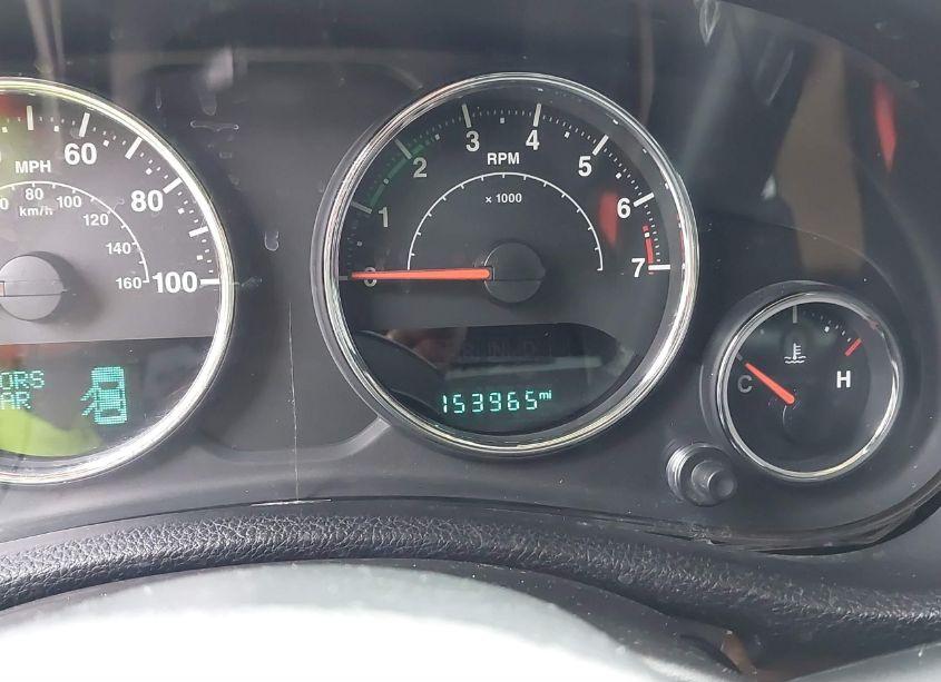 Photo 15 of 2014 Jeep Wrangler UNLIMITED SAHARA (VIN 1C4BJWEG4EL317865)