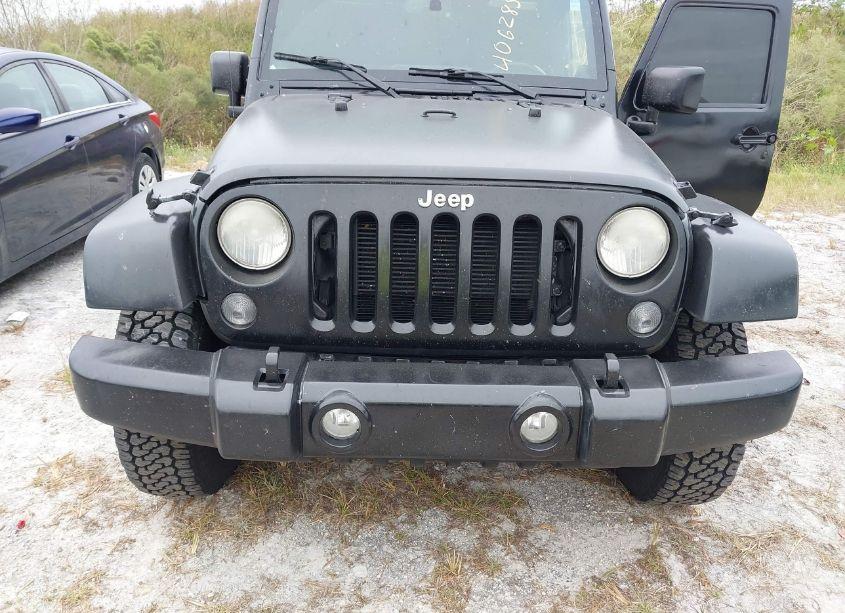 Photo 6 of 2014 Jeep Wrangler UNLIMITED SAHARA (VIN 1C4BJWEG4EL317865)