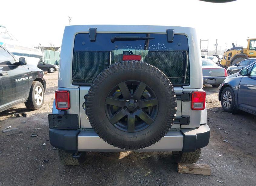 Photo 16 of 2015 Jeep Wrangler UNLIMITED SAHARA (VIN 1C4BJWEG4FL509014)