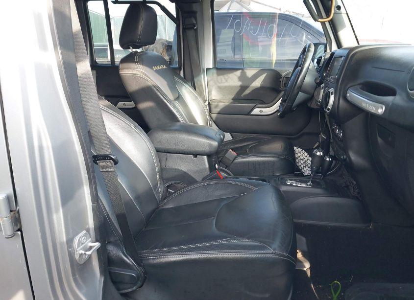 Photo 5 of 2015 Jeep Wrangler UNLIMITED SAHARA (VIN 1C4BJWEG4FL509014)