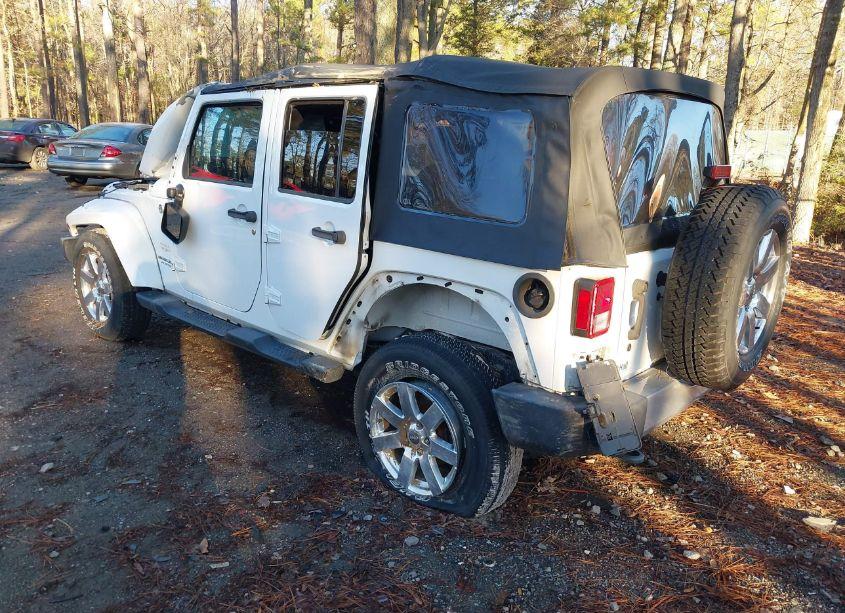 Photo 3 of 2015 Jeep Wrangler UNLIMITED SAHARA (VIN 1C4BJWEG4FL568113)