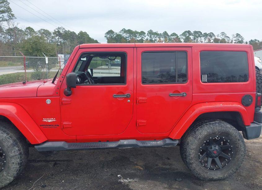 Photo 14 of 2015 Jeep Wrangler UNLIMITED SAHARA (VIN 1C4BJWEG4FL668986)