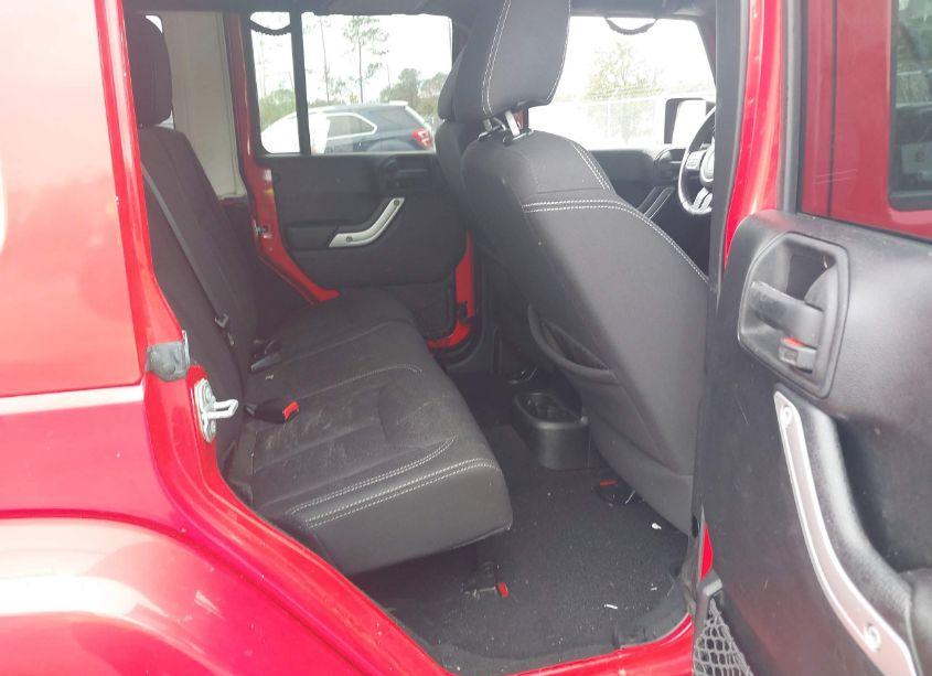 Photo 8 of 2015 Jeep Wrangler UNLIMITED SAHARA (VIN 1C4BJWEG4FL668986)