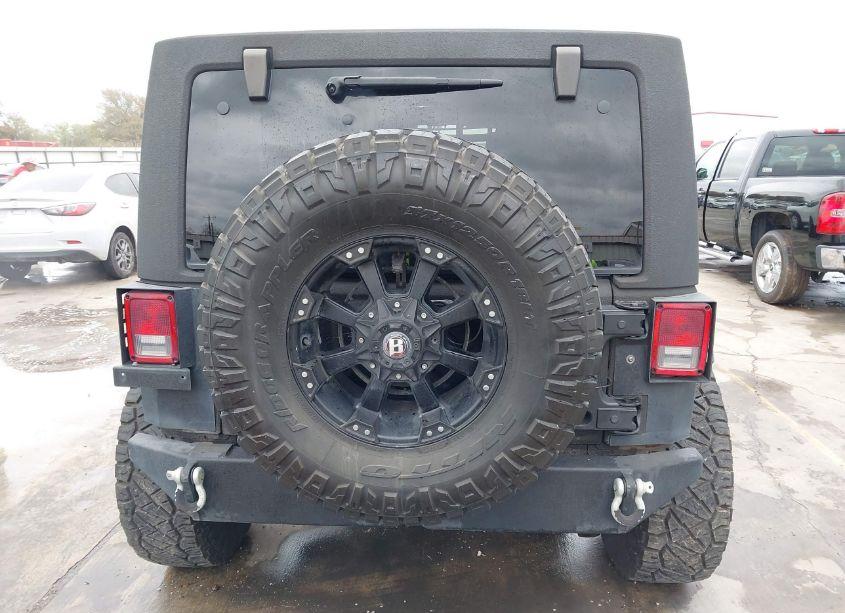 Photo 16 of 2015 Jeep Wrangler UNLIMITED ALTITUDE (VIN 1C4BJWEG4FL708077)