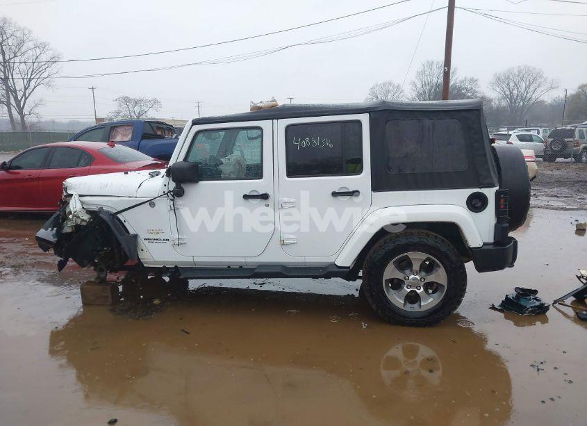 Photo 15 of 2015 Jeep Wrangler UNLIMITED SAHARA (VIN 1C4BJWEG4FL748885)