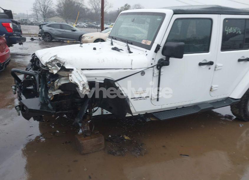 Photo 6 of 2015 Jeep Wrangler UNLIMITED SAHARA (VIN 1C4BJWEG4FL748885)