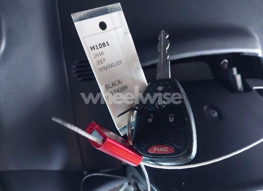 Photo 11 of 2016 Jeep Wrangler UNLIMITED SAHARA (VIN 1C4BJWEG4GL179389)