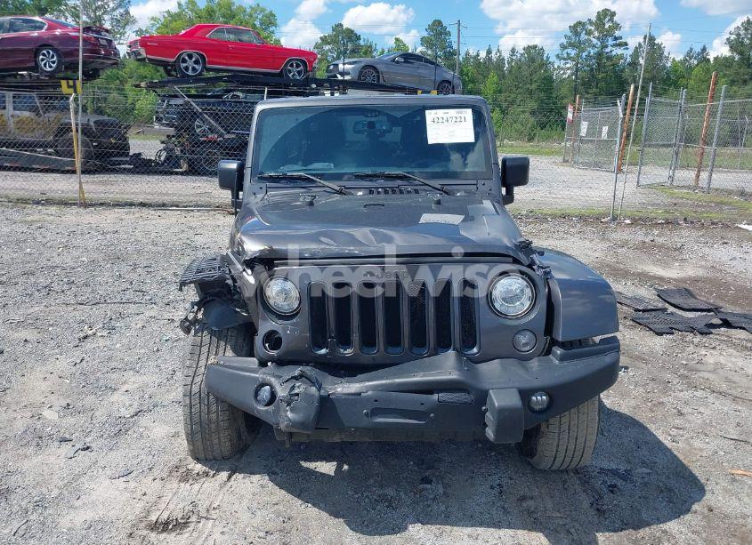 Photo 2 of 2017 Jeep Wrangler UNLIMITED WINTER 4X4 (VIN 1C4BJWEG4HL605213)