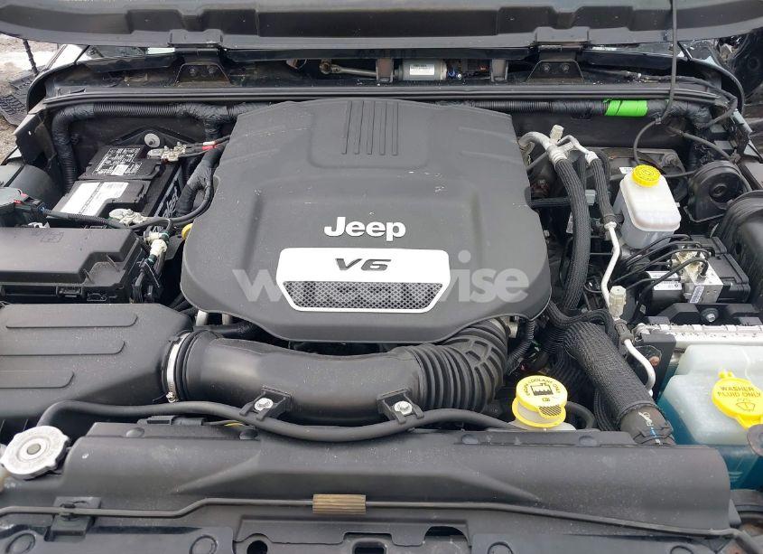 Photo 10 of 2017 Jeep Wrangler UNLIMITED WINTER 4X4 (VIN 1C4BJWEG4HL655397)