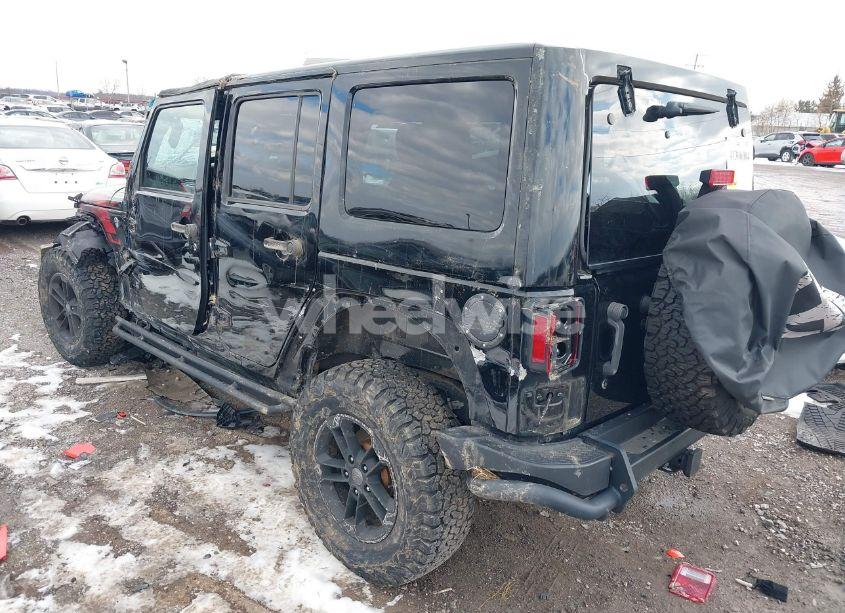 Photo 3 of 2017 Jeep Wrangler UNLIMITED WINTER 4X4 (VIN 1C4BJWEG4HL655397)
