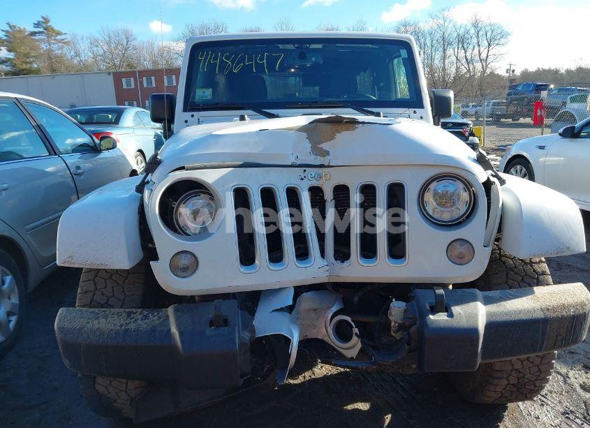 Photo 6 of 2017 Jeep Wrangler UNLIMITED SAHARA 4X4 (VIN 1C4BJWEG4HL722578)