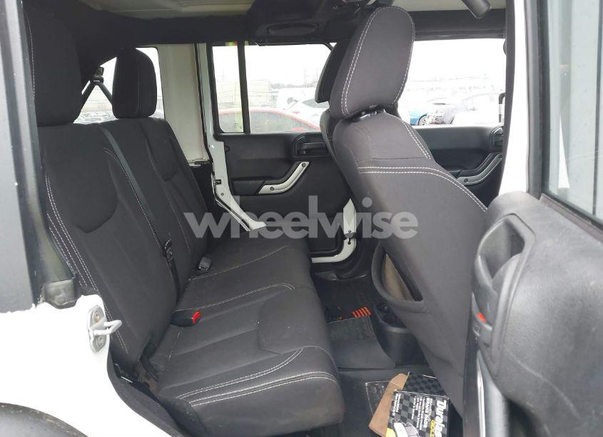 Photo 8 of 2013 Jeep Wrangler UNLIMITED SAHARA (VIN 1C4BJWEG5DL523632)