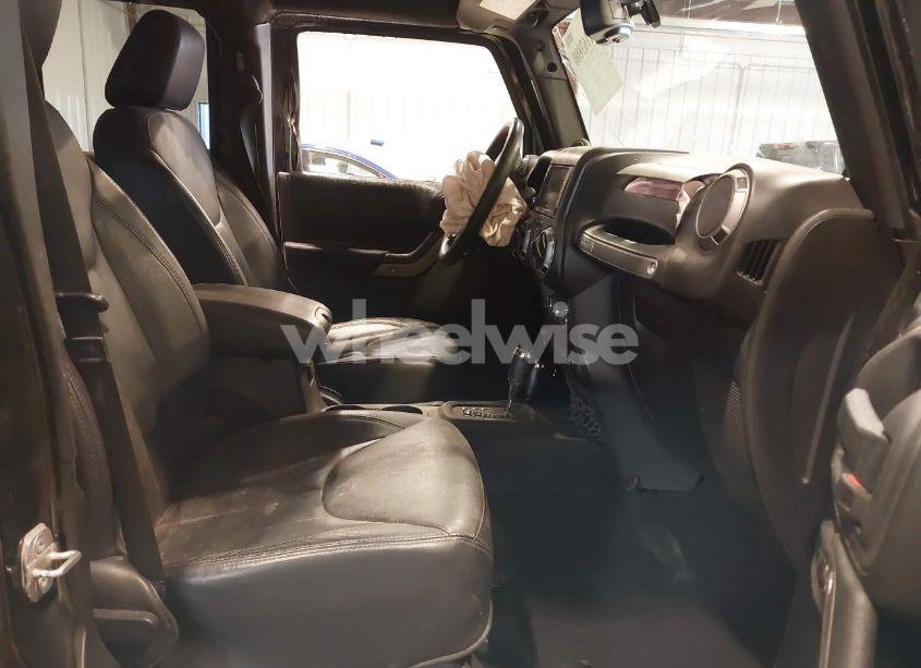 Photo 5 of 2013 Jeep Wrangler UNLIMITED MOAB (VIN 1C4BJWEG5DL631233)