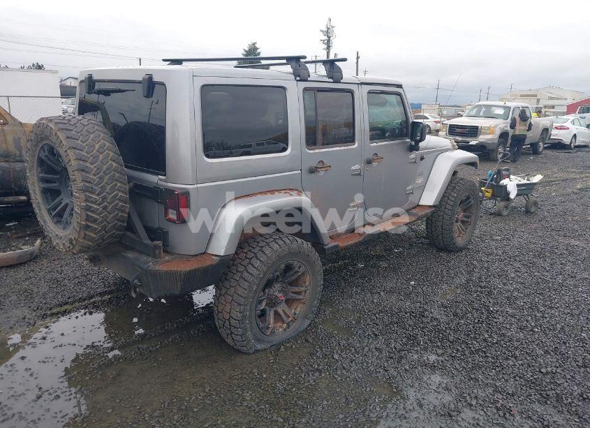 Photo 4 of 2013 Jeep Wrangler UNLIMITED SAHARA (VIN 1C4BJWEG5DL694932)