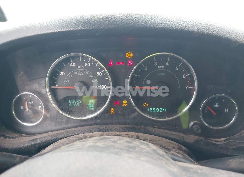 Photo 7 of 2013 Jeep Wrangler UNLIMITED SAHARA (VIN 1C4BJWEG5DL694932)