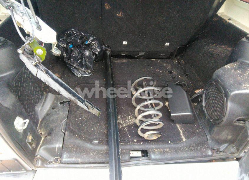 Photo 12 of 2014 Jeep Wrangler UNLIMITED SAHARA (VIN 1C4BJWEG5EL110837)