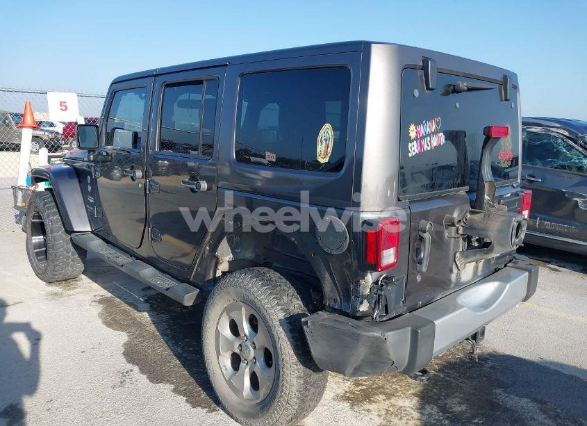 Photo 6 of 2014 Jeep Wrangler UNLIMITED SAHARA (VIN 1C4BJWEG5EL209951)