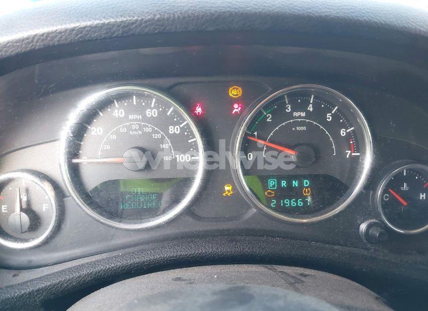 Photo 7 of 2014 Jeep Wrangler UNLIMITED SAHARA (VIN 1C4BJWEG5EL209951)