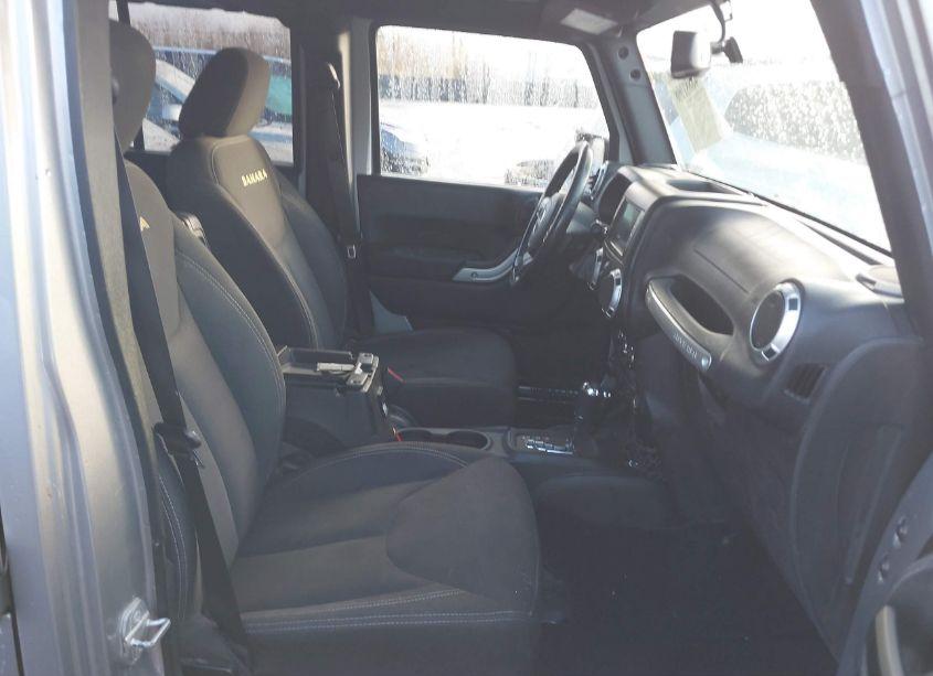 Photo 5 of 2015 Jeep Wrangler UNLIMITED SAHARA (VIN 1C4BJWEG5FL770345)