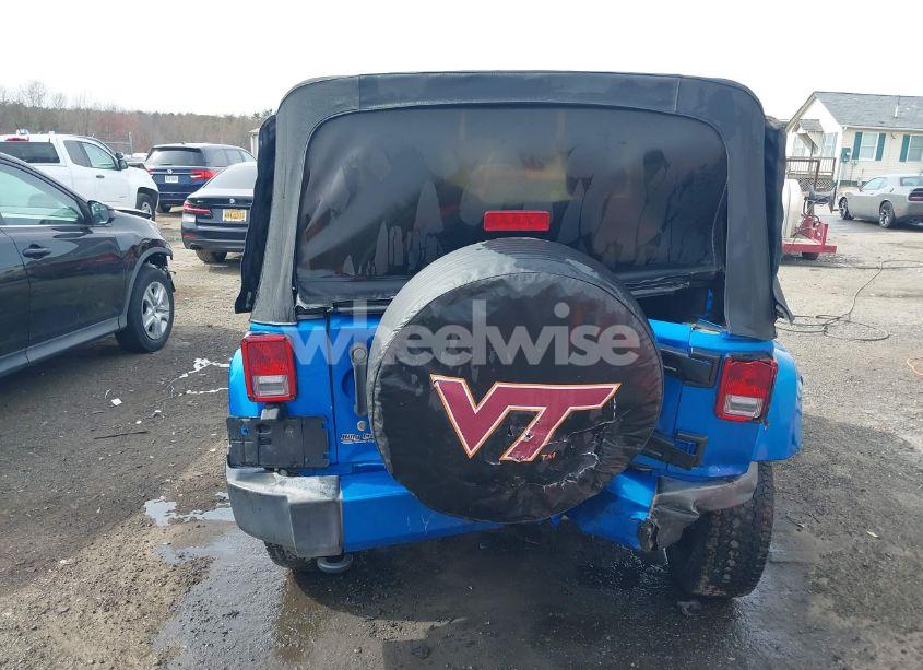 Photo 16 of 2016 Jeep Wrangler UNLIMITED SAHARA (VIN 1C4BJWEG5GL176436)