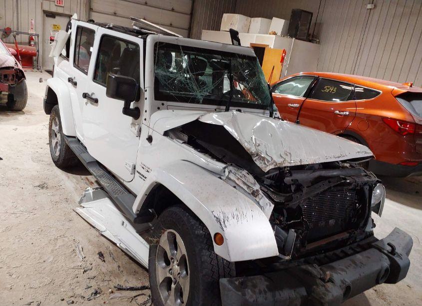 Photo 6 of 2016 Jeep Wrangler UNLIMITED SAHARA (VIN 1C4BJWEG5GL240006)