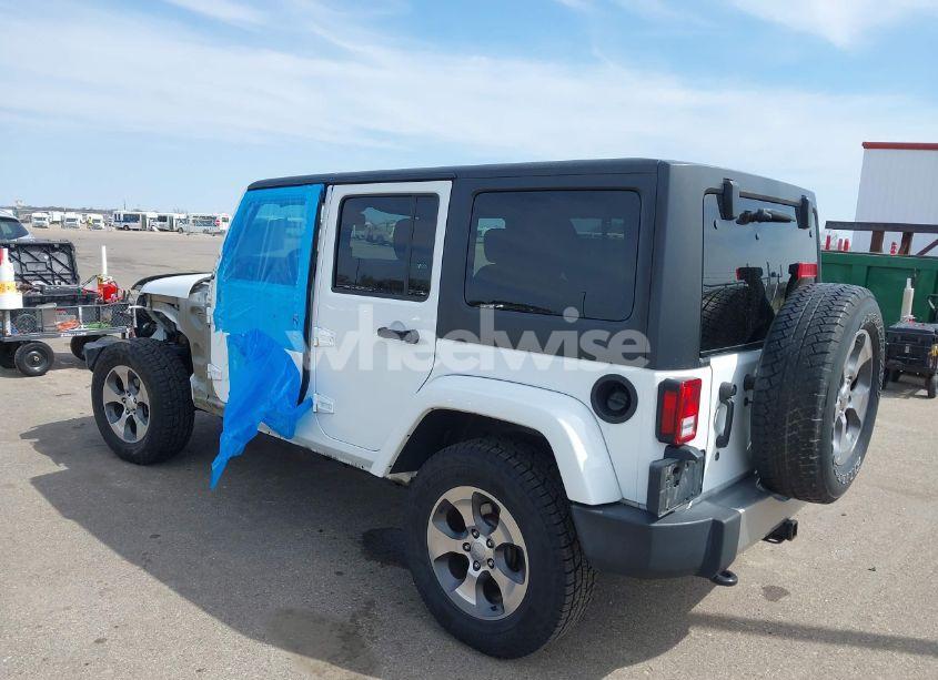 Photo 3 of 2016 Jeep Wrangler UNLIMITED SAHARA (VIN 1C4BJWEG5GL330918)