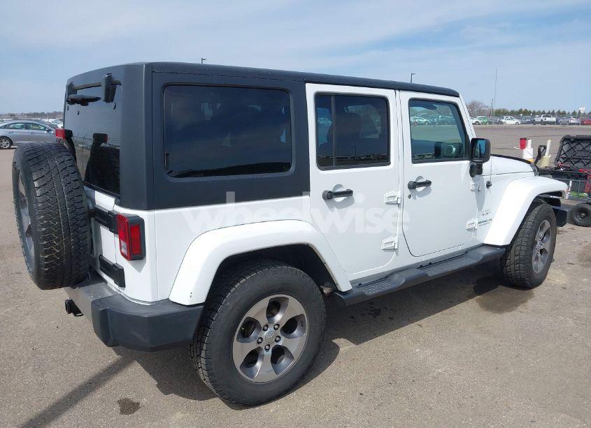 Photo 4 of 2016 Jeep Wrangler UNLIMITED SAHARA (VIN 1C4BJWEG5GL330918)