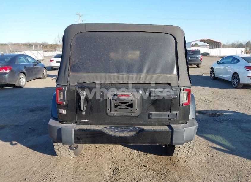 Photo 17 of 2017 Jeep Wrangler UNLIMITED SAHARA 4X4 (VIN 1C4BJWEG5HL661855)