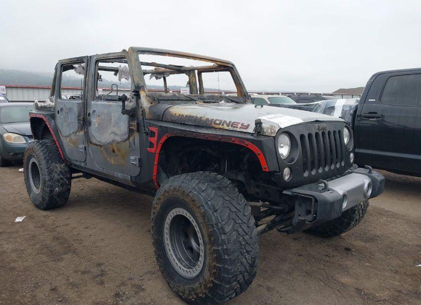 2018 Jeep Wrangler JK UNLIMITED SAHARA (VIN 1C4BJWEG5JL904019) main photo