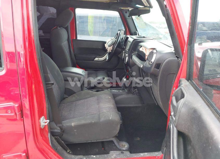 Photo 5 of 2012 Jeep Wrangler UNLIMITED SAHARA (VIN 1C4BJWEG6CL232619)