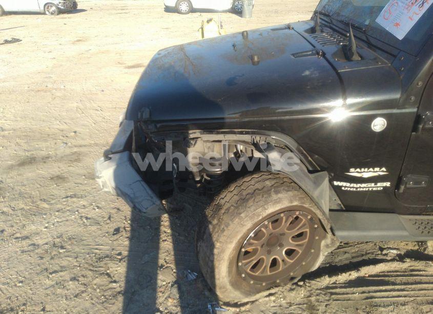 Photo 6 of 2013 Jeep Wrangler UNLIMITED SAHARA (VIN 1C4BJWEG6DL600539)