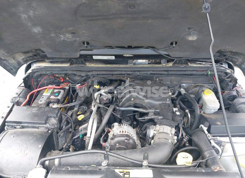 Photo 10 of 2014 Jeep Wrangler UNLIMITED SAHARA (VIN 1C4BJWEG6EL107526)