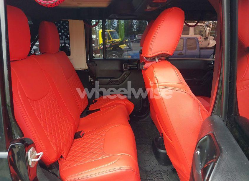 Photo 8 of 2014 Jeep Wrangler UNLIMITED SAHARA (VIN 1C4BJWEG6EL107526)