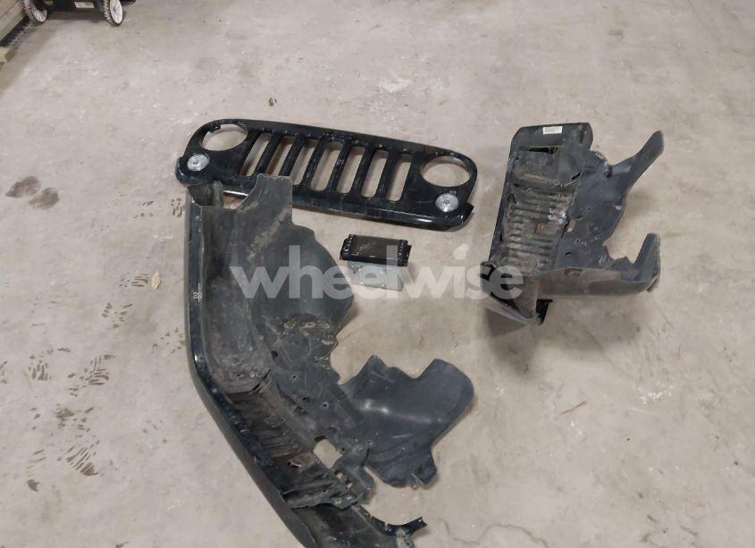 Photo 12 of 2015 Jeep Wrangler UNLIMITED ALTITUDE (VIN 1C4BJWEG6FL688382)