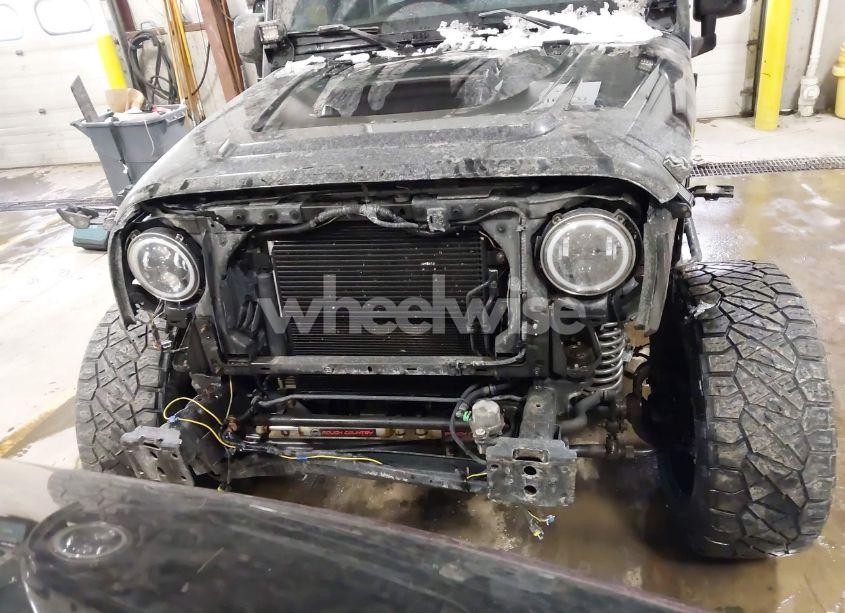 Photo 13 of 2015 Jeep Wrangler UNLIMITED ALTITUDE (VIN 1C4BJWEG6FL688382)