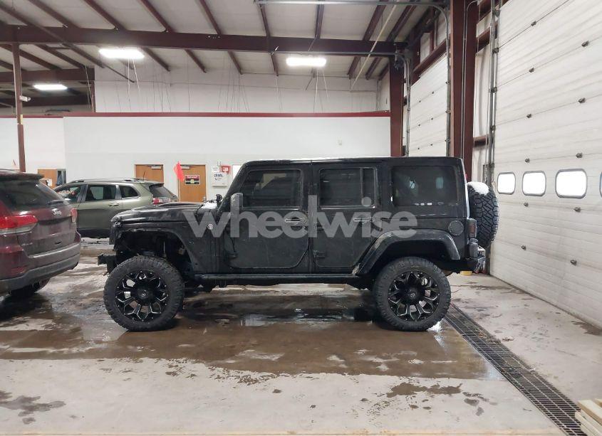 Photo 15 of 2015 Jeep Wrangler UNLIMITED ALTITUDE (VIN 1C4BJWEG6FL688382)