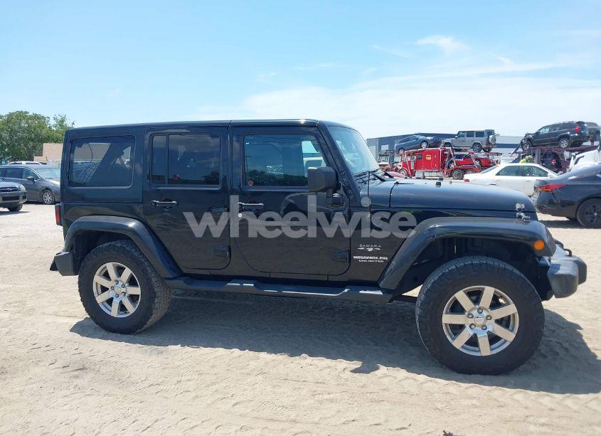 Photo 14 of 2016 Jeep Wrangler UNLIMITED SAHARA (VIN 1C4BJWEG6GL109165)