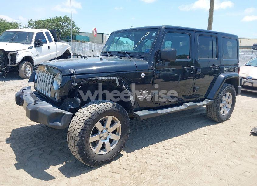 Photo 2 of 2016 Jeep Wrangler UNLIMITED SAHARA (VIN 1C4BJWEG6GL109165)