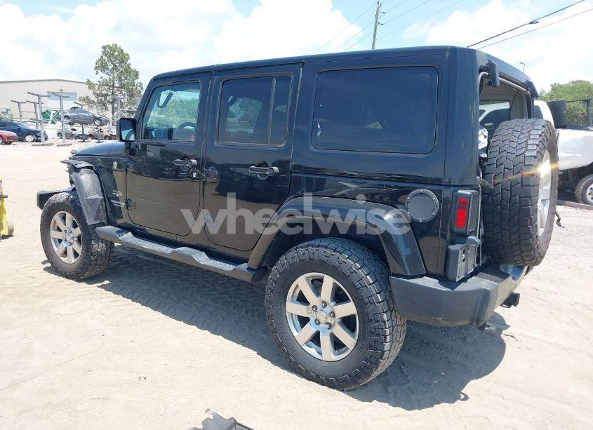 Photo 3 of 2016 Jeep Wrangler UNLIMITED SAHARA (VIN 1C4BJWEG6GL109165)