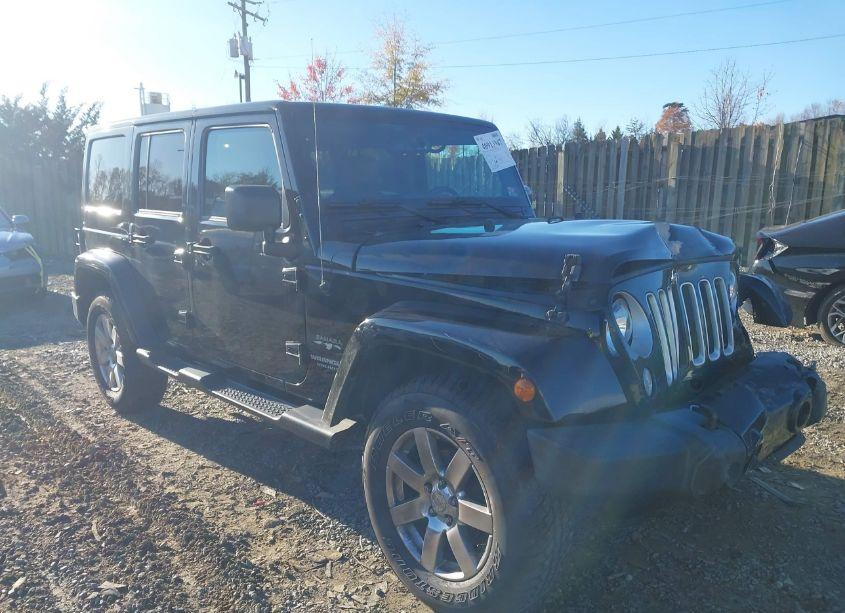 2016 Jeep Wrangler UNLIMITED SAHARA (VIN 1C4BJWEG6GL173514) main photo