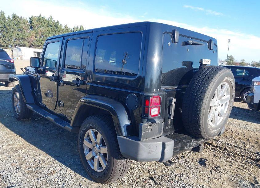 Photo 3 of 2016 Jeep Wrangler UNLIMITED SAHARA (VIN 1C4BJWEG6GL173514)