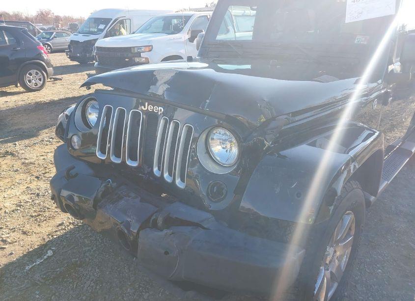 Photo 6 of 2016 Jeep Wrangler UNLIMITED SAHARA (VIN 1C4BJWEG6GL173514)