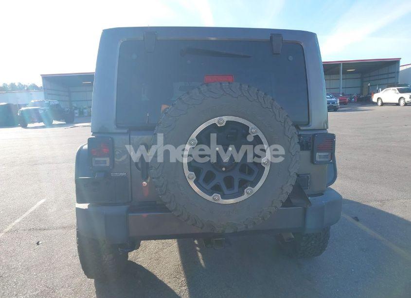 Photo 16 of 2016 Jeep Wrangler UNLIMITED SAHARA (VIN 1C4BJWEG6GL197117)